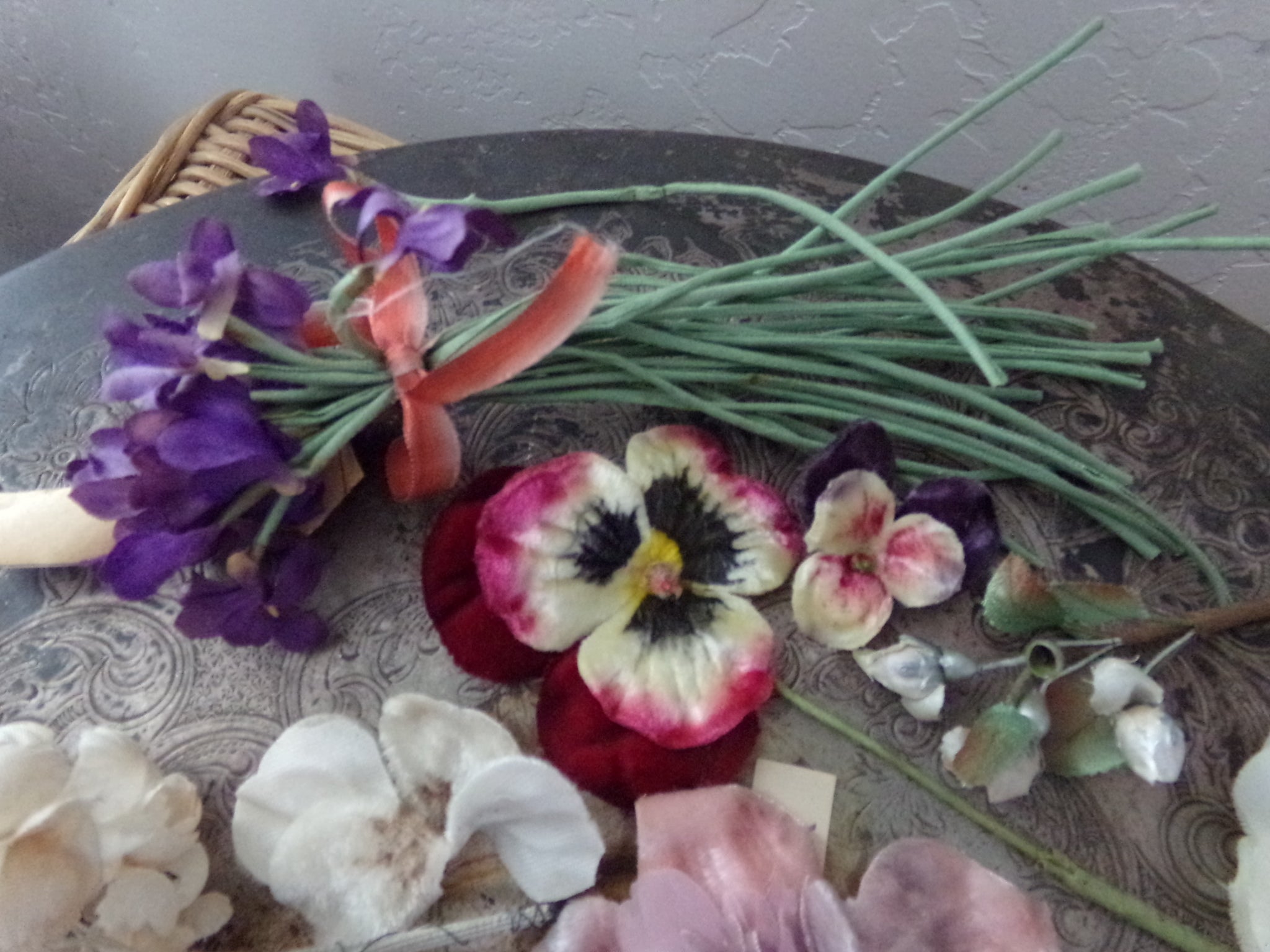 COLLECTION #5  BONUS BAG #3 MIXED  ASST OF FLOWER, BERRY, LEAVES  $20